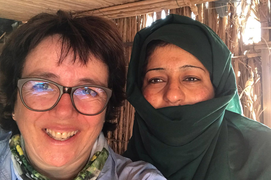 Besuch bei omanischer Freundin Sonja Mueller Lang Women Travel